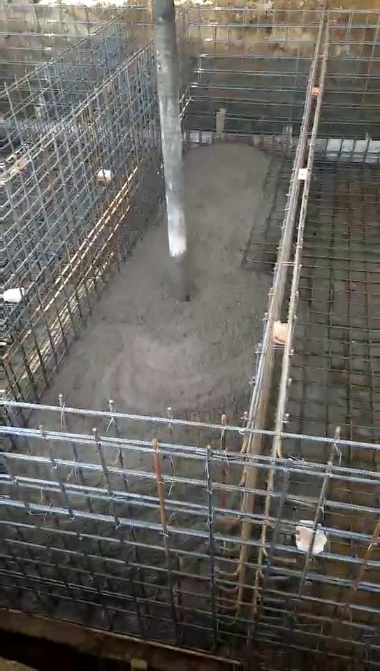 科尼樂泵車出料