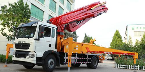 科尼樂小泵車迎新春，團(tuán)結(jié)力量共創(chuàng)輝煌